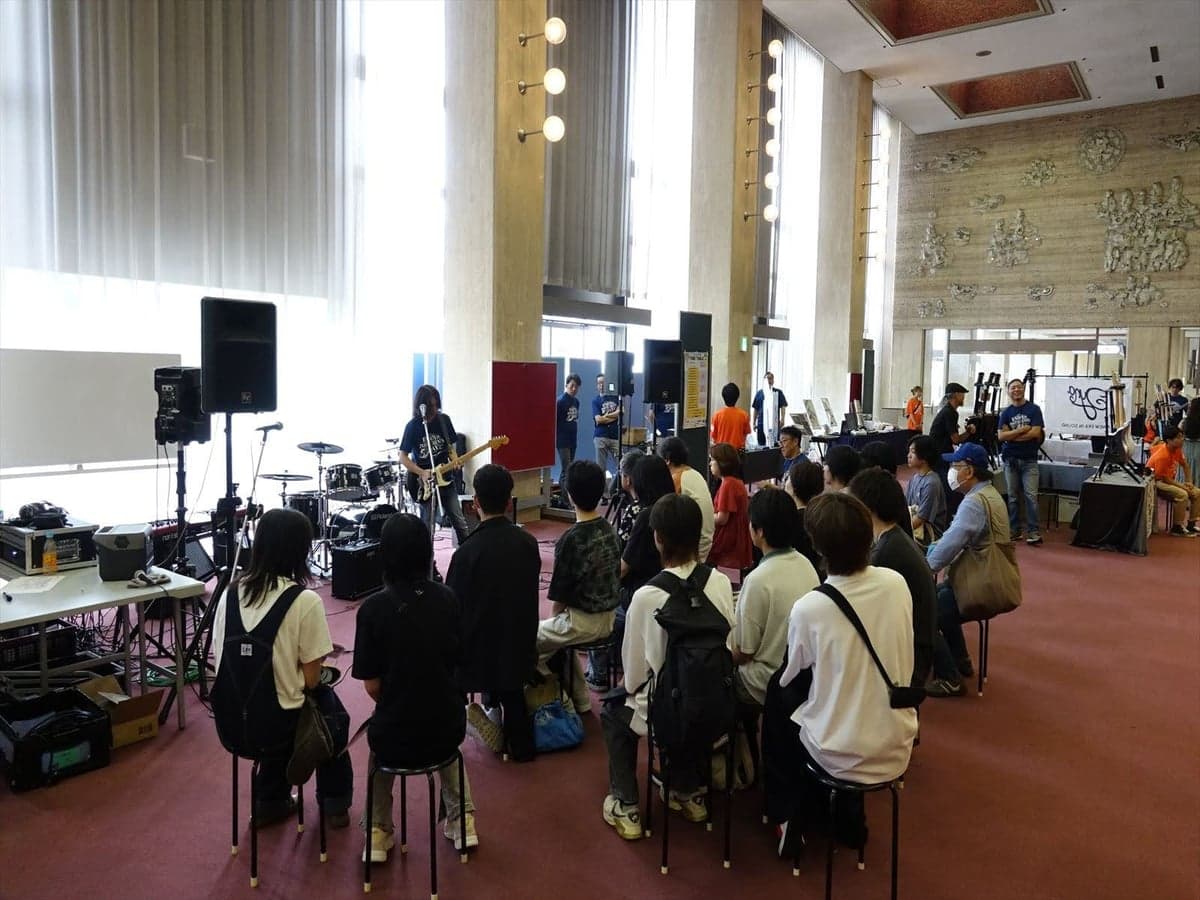 楽器を楽しむ日(過去開催)の会場の様子