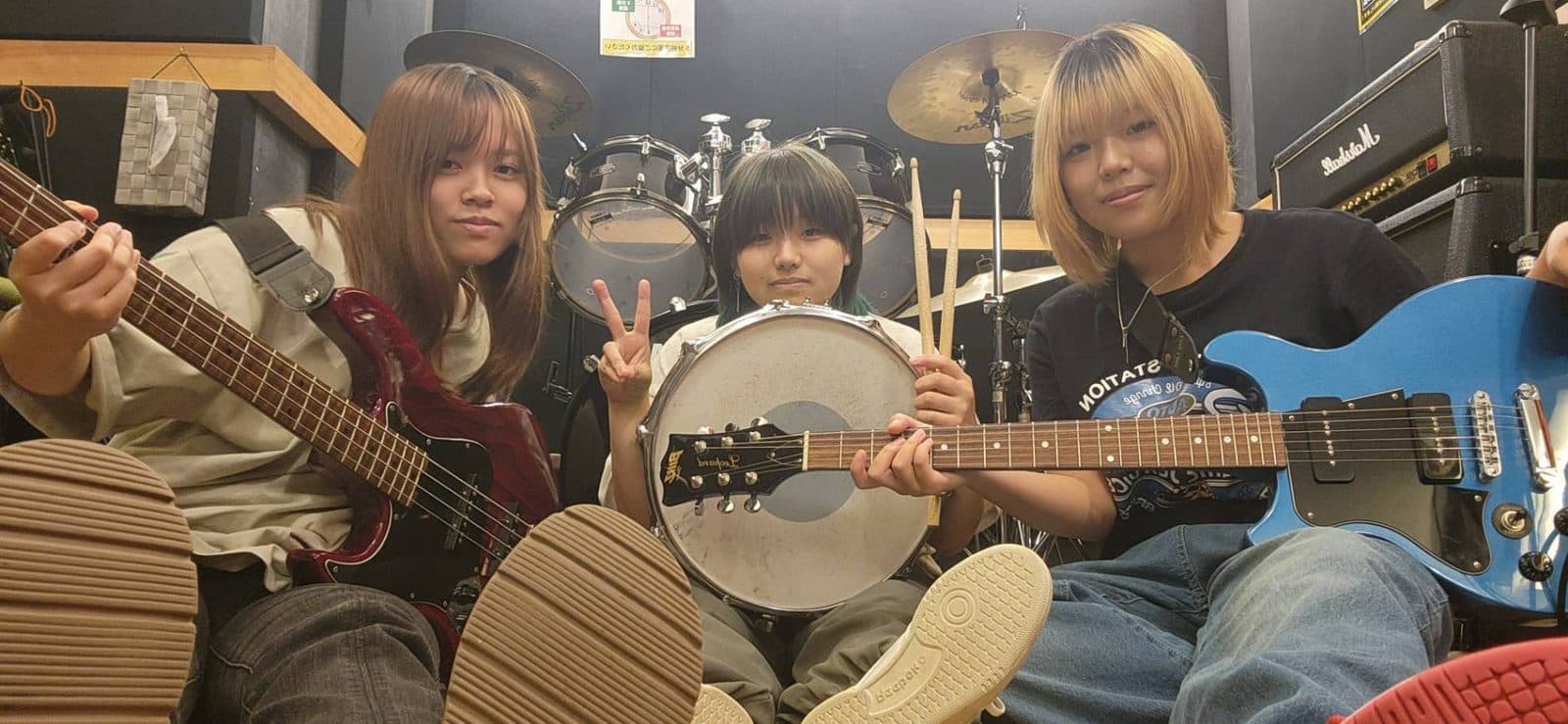 名古屋市立中央高等学校「トップノート」のバンド写真